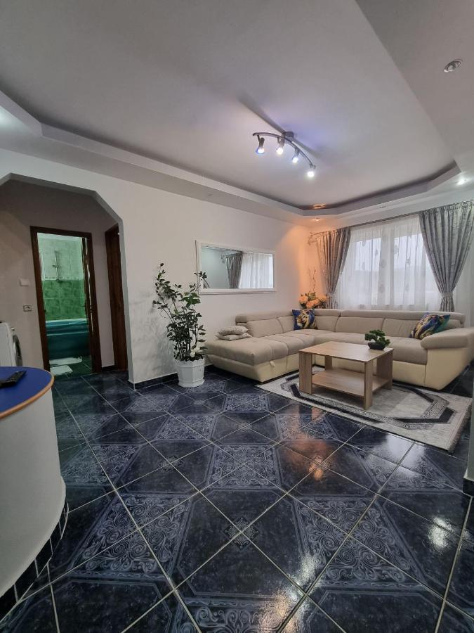 Emily Residence Curtea de Argeş المظهر الخارجي الصورة